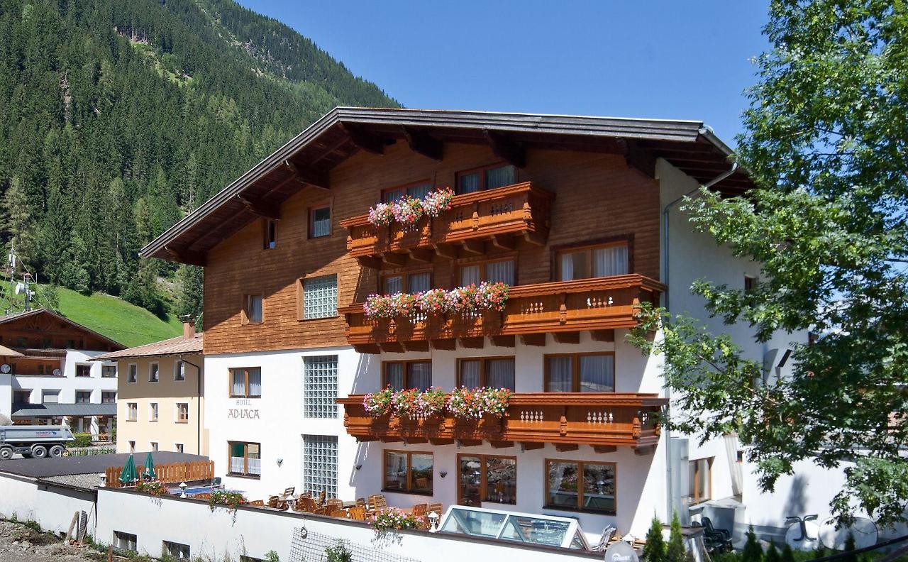 Ad Laca See Exterior photo